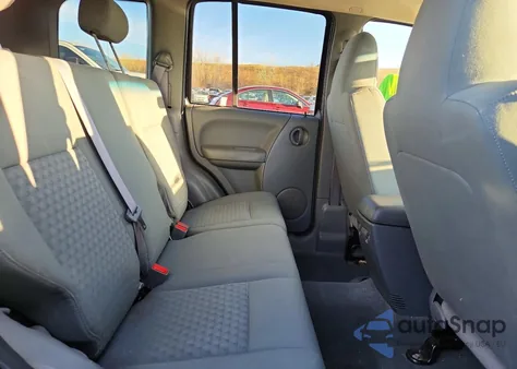 2006 Jeep Liberty Sport z USA, uszkodzony, nr VIN 1J8GL48K96W266036